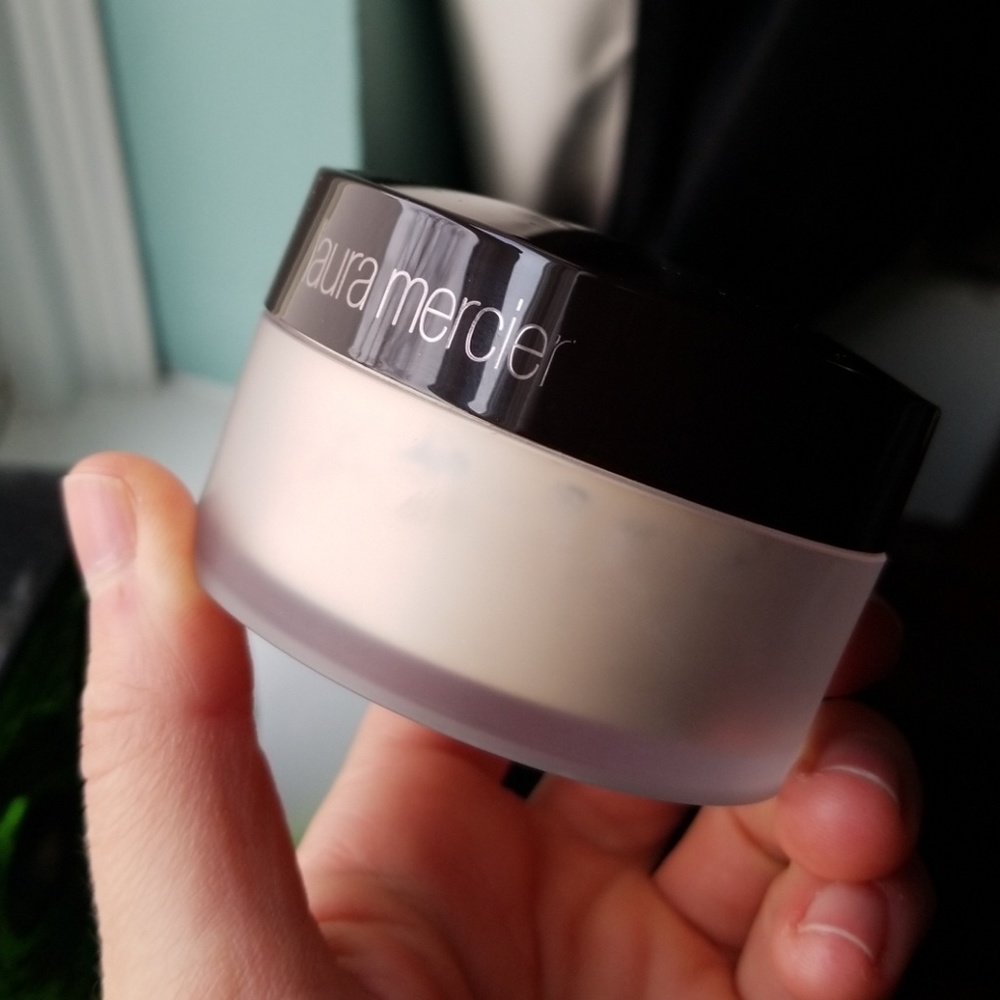 Laura Mercier translucent setting powder